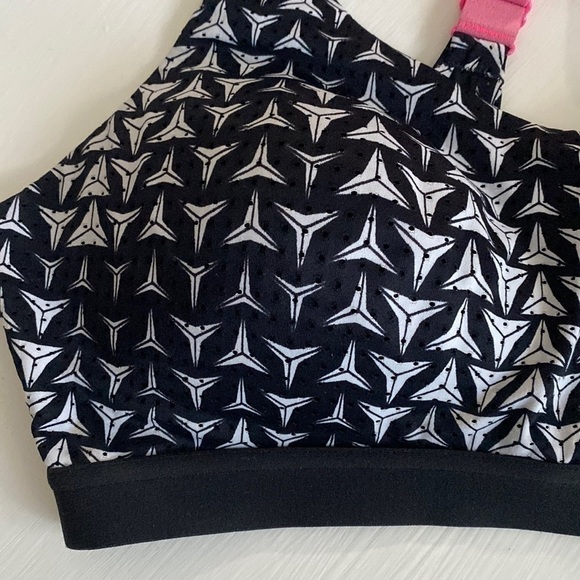 Victoria's Secret Pink Black White Crisscross Back Sport Bra Athleisure Workout - Picture 2 of 16